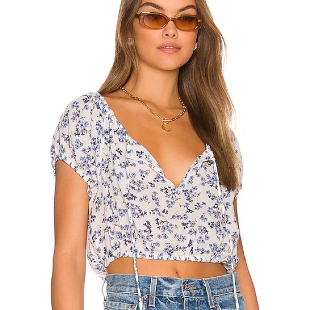 Sundry puff-sleeve off-shoulder crop top peasant blouse white blue floral Size 0